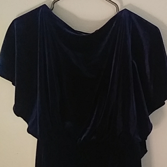 Blue Velvet Jessica Simpson Short Dress - Picture 6 of 6
